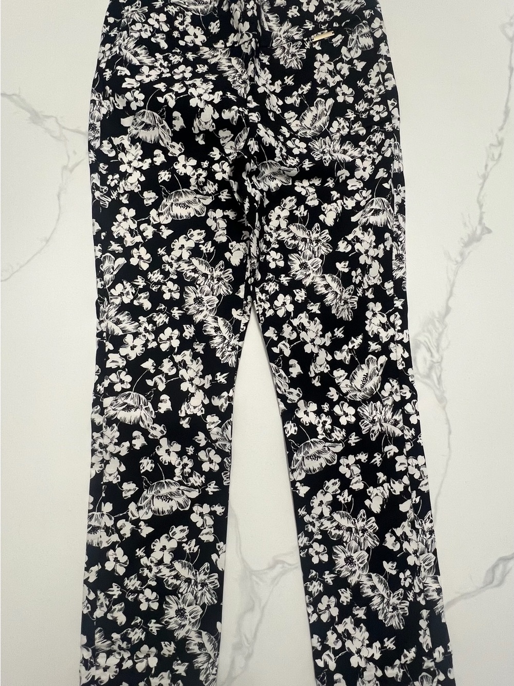 Roz & Ali Black and White Floral Pants